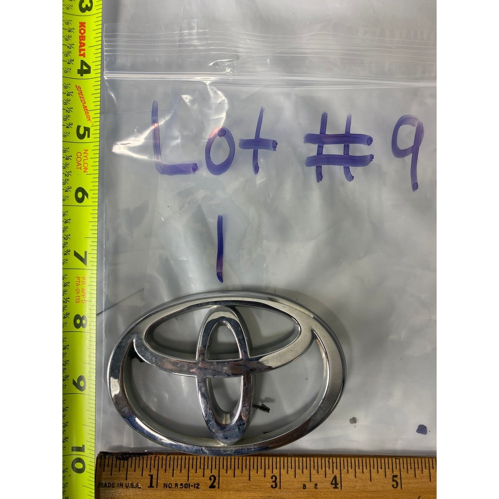 Toyota Chrome Oval‎ Logo Emblem Badge Used